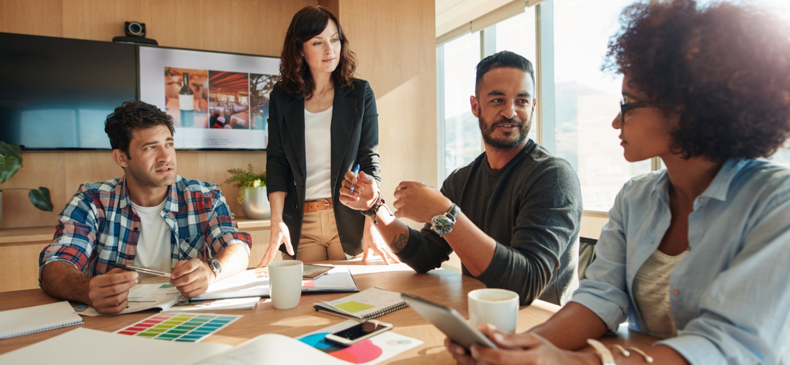 Comparing Leading Merchant Cash Advance Companies in the UK