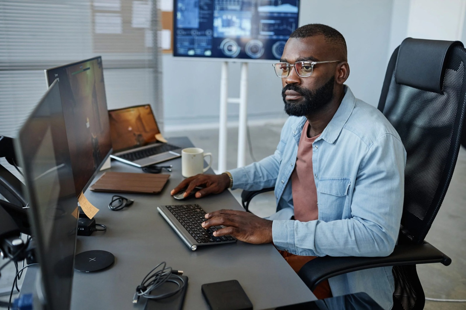 Risk Reduction Through FCPA/DCAA/Flowdown/ITAR/EAR compliance